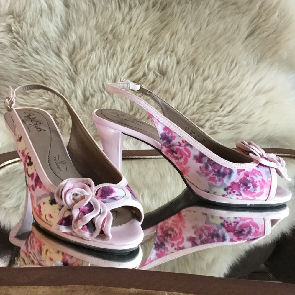 Gorgeous Pink Floral Slingback Heels
